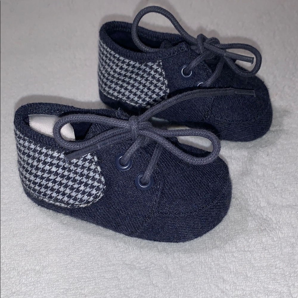 Janie and Jack Houndstooth Infant Crib Shoe Size 1